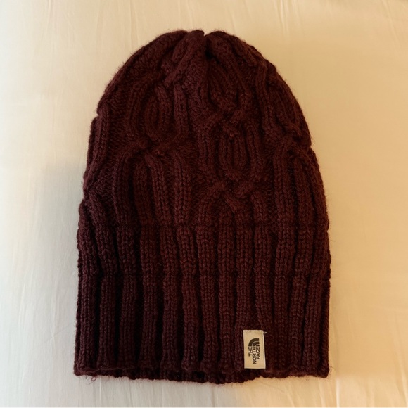 The North Face Fleece Purple Beanie - Picture 5 of 5